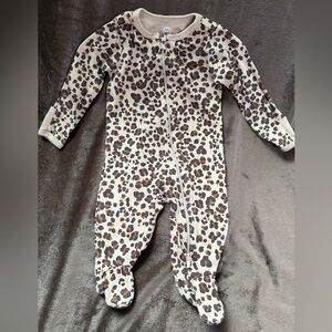 Wonder Nation Baby Girl Cheetah Print Footed Sleeper Pajamas 0-3 mo